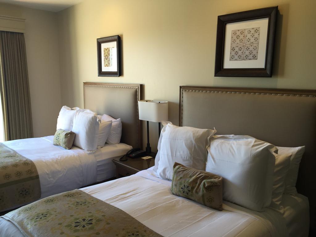 Standard Queen Room,124770516:JPEG